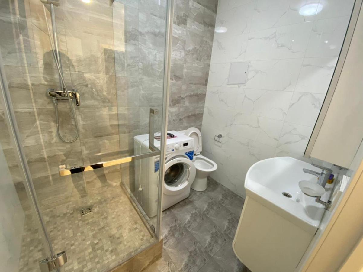 Vip Apartment Mountain View Almaty Eksteriør billede